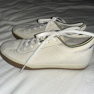 Rothy’s Lace Up Sneaker in Vanilla Cream Off White Neutral Knit Trainers Shoes
